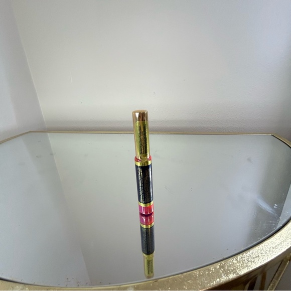 Purple reign Senegence Lipsense Long Lasting Liquid Lipstick 0.25 oz SEELED - Picture 3 of 3